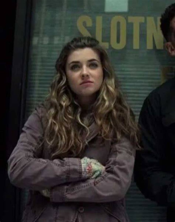 Amy Bendix (The Punisher) Stripped On Screen &mdash; CHYOA