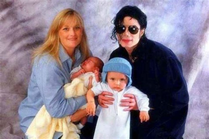 Debbie Rowe Wiki 2021 Net Worth, Height, Weight, Relationship & Full