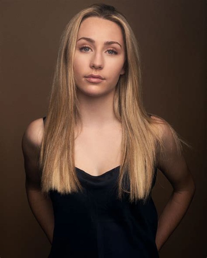Eden McCoy Mackenzie Ziegler Wiki Fandom