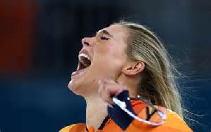 Jutta Leerdam pakt goud op 1000 meter na rechtstreeks duel met rivale