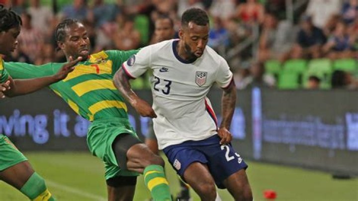 Kellyn Acosta's profile Age, parents, salary, ethnicity, and social media