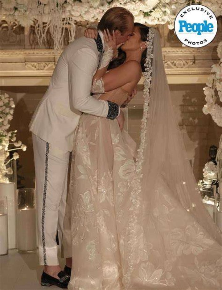 ‘Voice’ Star Jordan Smith Marries Kristen Denny in Kentucky
