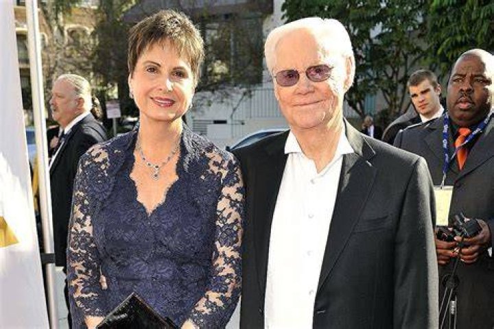 Meet Jones&rsquo; Wife, Nancy Sepulvado Jones Traditional Country