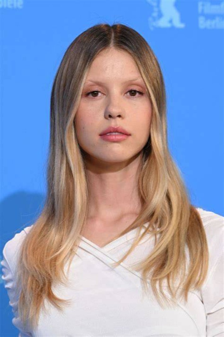 Mia Goth ‘Pearl’ Photocall at 2022 Venice International Film Festival