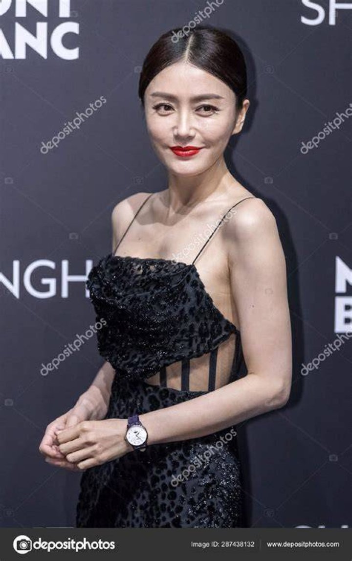 Qin Lan, 41, Says She&rsquo;s Now Open To Dating A Much Younger Guy After