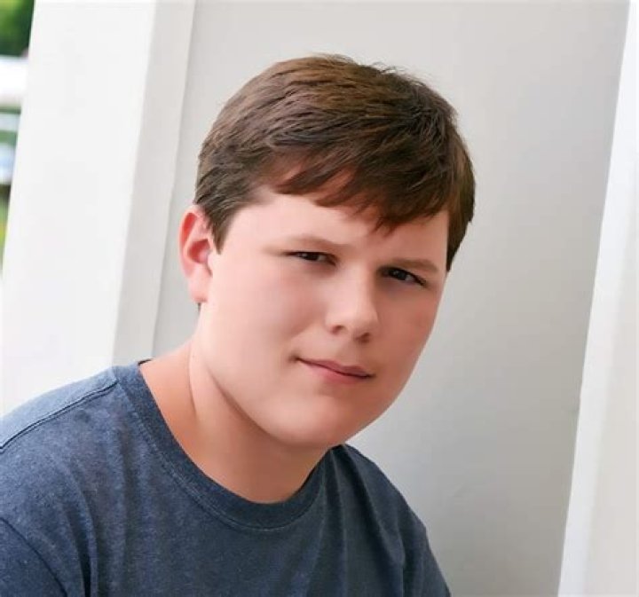 Robert Capron Disney Wiki FANDOM powered by Wikia