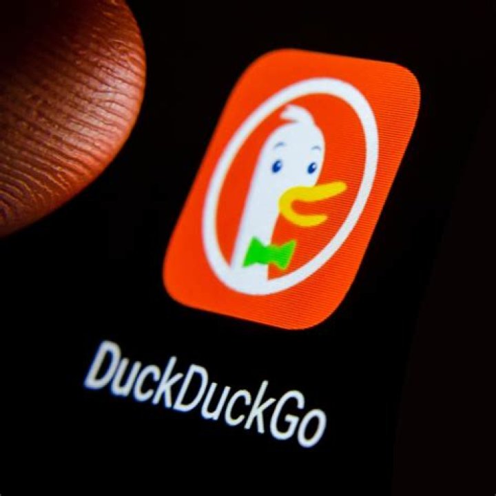 &Tau;&omicron; DuckDuckGo &upsilon;&pi;&omicron;&beta;&iota;&beta;ά&zeta;&epsilon;&iota; &tau;&eta; &rho;&omega;&sigma;&iota;&kappa;ή &pi;&rho;&omicron;&pi;&alpha;&gamma;ά&nu;&delta;&alpha; &sigma;&tau;&alpha; &alpha;&pi;&omicron;&tau;&epsilon;&lambda;έ&sigma;&mu;&alpha;&tau;&alpha; &alpha;&nu;&alpha;&zeta;ή&tau;&eta;&sigma;&eta;&sigmaf;
