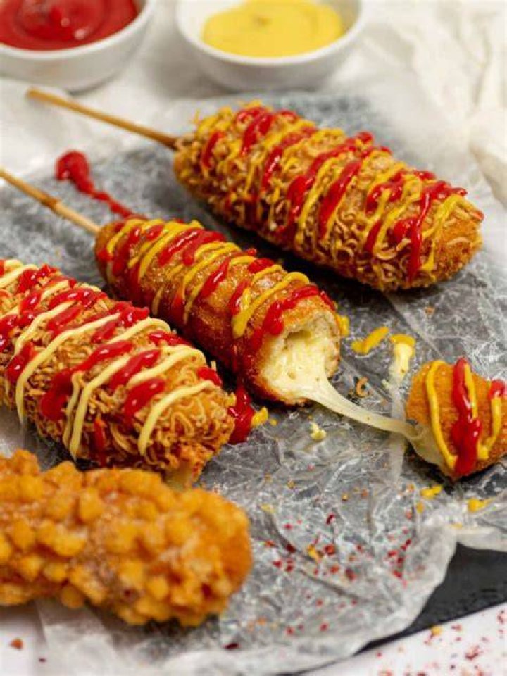 These Koreanstyle corn dogs r/FoodPorn