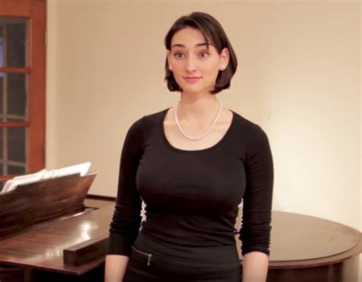 Why Ben Shapiro&rsquo;s Sister Abigail Shapiro Is Often The Target Of Trolls